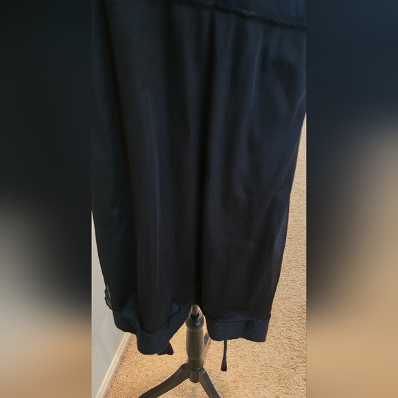 The Limited Classic Black Dress - Picture 3 of 8